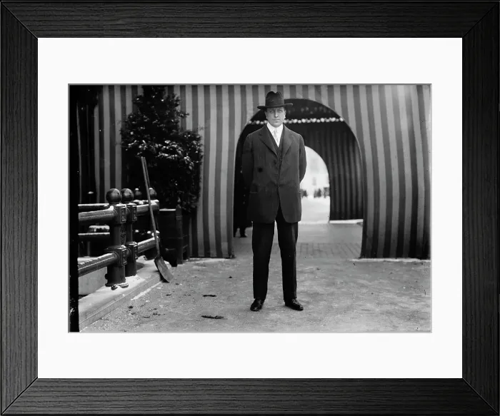 Framed Print : William Randolph Hearst - Snap At Willard, 1911. Creator: Harris & Ewing. William Randolph Hearst - Snap At Willard, 1911. Creator: Harris & Ewing Framed Print : William Randolph Hearst - Snap At Willard, 1911. Creator: Harris & Ewing. William Randolph Hearst - Snap At Willard, 1911. Creator: Harris & Ewing