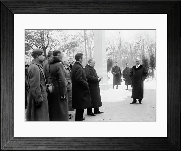Framed Print : Serbian Mission To The U.S. at Mount Vernon, with Sec. Lansing, 1918. Creator: Harris & Ewing. Serbian Mission To The U.S. at Mount Vernon, with Sec. Lansing, 1918. Creator: Harris & Ewing Framed Print : Serbian Mission To The U.S. at Mount Vernon, with Sec. Lansing, 1918. Creator: Harris & Ewing. Serbian Mission To The U.S. at Mount Vernon, with Sec. Lansing, 1918. Creator: Harris & Ewing