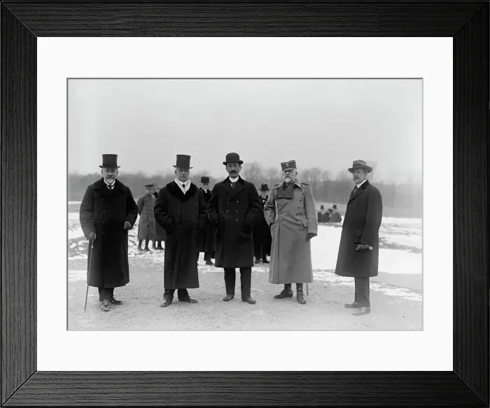 Framed Print : Serbian Mission To The U.S. at Mount Vernon, with Sec. Lansing, 1918. Creator: Harris & Ewing. Serbian Mission To The U.S. at Mount Vernon, with Sec. Lansing, 1918. Creator: Harris & Ewing Framed Print : Serbian Mission To The U.S. at Mount Vernon, with Sec. Lansing, 1918. Creator: Harris & Ewing. Serbian Mission To The U.S. at Mount Vernon, with Sec. Lansing, 1918. Creator: Harris & Ewing