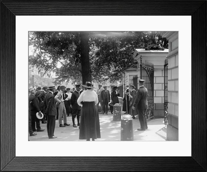 Framed Print : Woman Suffrage, 1917. Creator: Harris & Ewing. Woman Suffrage, 1917. Creator: Harris & Ewing Framed Print : Woman Suffrage, 1917. Creator: Harris & Ewing. Woman Suffrage, 1917. Creator: Harris & Ewing