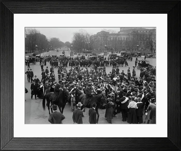 Framed Print : Woman Suffrage - Group Before Capitol, 2 Apr 1917. Creator: Harris & Ewing. Woman Suffrage - Group Before Capitol, 2 Apr 1917. Creator: Harris & Ewing Framed Print : Woman Suffrage - Group Before Capitol, 2 Apr 1917. Creator: Harris & Ewing. Woman Suffrage - Group Before Capitol, 2 Apr 1917. Creator: Harris & Ewing