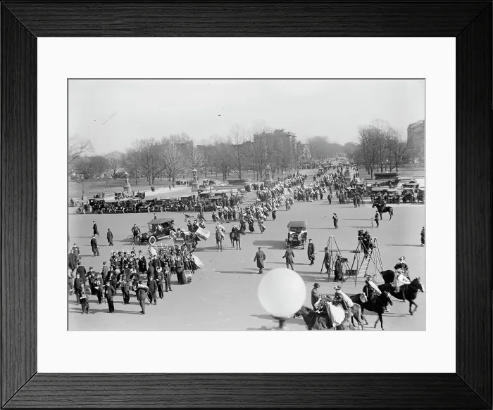 Framed Print : Woman Suffrage - March On Capitol, 1916. Creator: Harris & Ewing. Woman Suffrage - March On Capitol, 1916. Creator: Harris & Ewing Framed Print : Woman Suffrage - March On Capitol, 1916. Creator: Harris & Ewing. Woman Suffrage - March On Capitol, 1916. Creator: Harris & Ewing