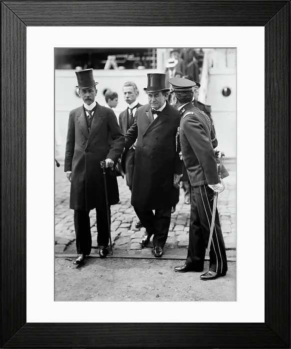 Framed Print : William Jennings Bryan with Dr. L. Muller of Brazil, 1913. Creator: Harris & Ewing. William Jennings Bryan with Dr. L. Muller of Brazil, 1913. Creator: Harris & Ewing Framed Print : William Jennings Bryan with Dr. L. Muller of Brazil, 1913. Creator: Harris & Ewing. William Jennings Bryan with Dr. L. Muller of Brazil, 1913. Creator: Harris & Ewing