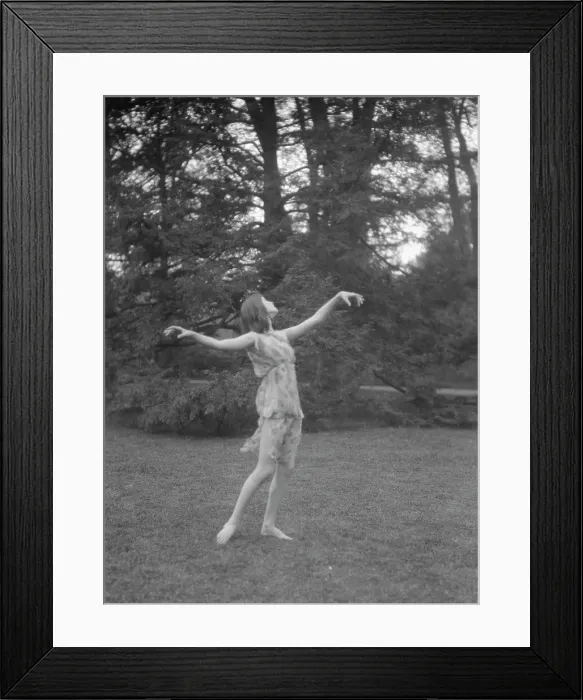 Framed Print : Elizabeth Duncan dancers and children, 1920 Creator: Arnold Genthe Framed Print : Elizabeth Duncan dancers and children, 1920 Creator: Arnold Genthe