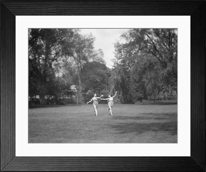 Framed Print : Elizabeth Duncan dancers and children, 1920 Creator: Arnold Genthe Framed Print : Elizabeth Duncan dancers and children, 1920 Creator: Arnold Genthe