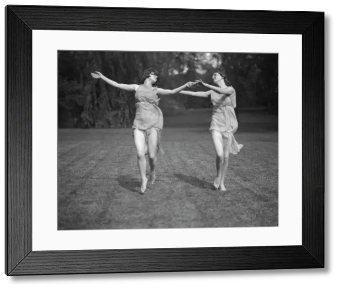 Framed Print : Elizabeth Duncan dancers and children, 1920 Creator: Arnold Genthe Framed Print : Elizabeth Duncan dancers and children, 1920 Creator: Arnold Genthe