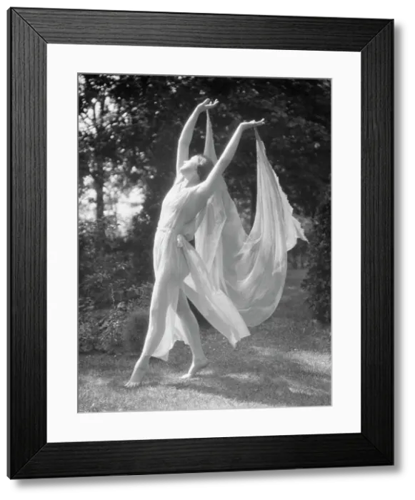 Framed Print : Beyer, Hilda, Miss, not before 1916 Feb. 29. Creator: Arnold Genthe Framed Print : Beyer, Hilda, Miss, not before 1916 Feb. 29. Creator: Arnold Genthe