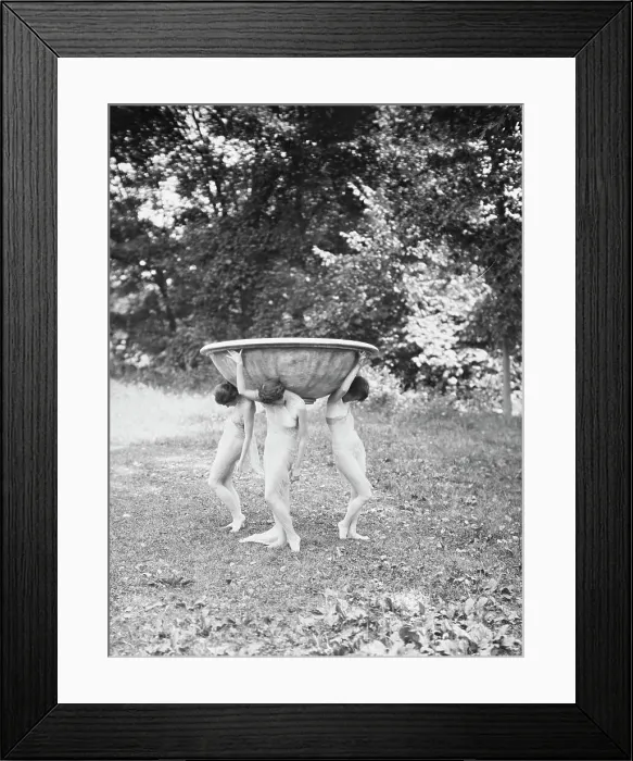 Framed Print : Florence Noyes dancers, between 1915 and 1918. Creator: Arnold Genthe Framed Print : Florence Noyes dancers, between 1915 and 1918. Creator: Arnold Genthe