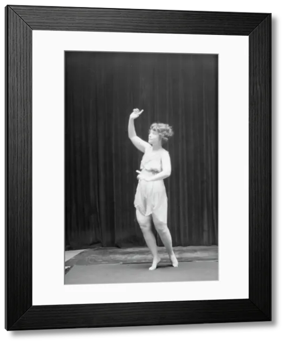 Framed Print : Elsie Dufour dancer, between 1918 and 1920? Creator: Arnold Genthe Framed Print : Elsie Dufour dancer, between 1918 and 1920? Creator: Arnold Genthe