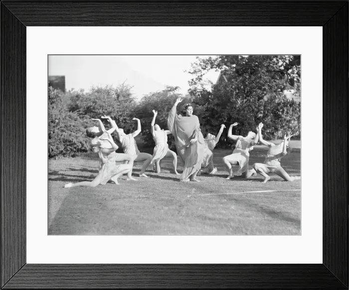 Framed Print : Elizabeth Duncan dancers and children, between 1916 and 1941. Creator: Arnold Genthe Framed Print : Elizabeth Duncan dancers and children, between 1916 and 1941. Creator: Arnold Genthe