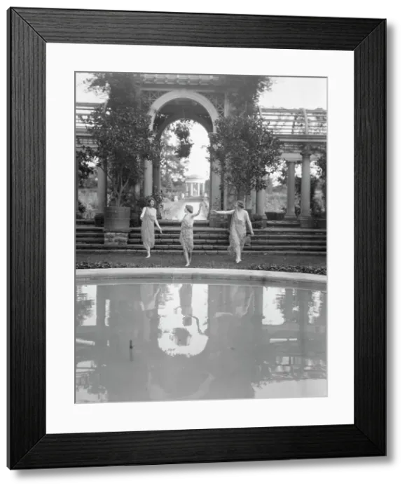 Framed Print : Elizabeth Duncan dancers and children, between 1916 and 1941. Creator: Arnold Genthe Framed Print : Elizabeth Duncan dancers and children, between 1916 and 1941. Creator: Arnold Genthe