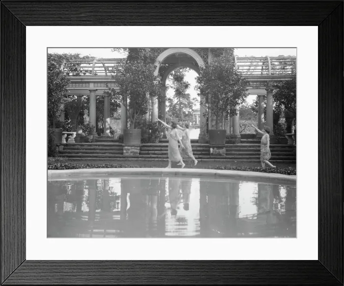 Framed Print : Elizabeth Duncan dancers and children, between 1916 and 1941. Creator: Arnold Genthe Framed Print : Elizabeth Duncan dancers and children, between 1916 and 1941. Creator: Arnold Genthe