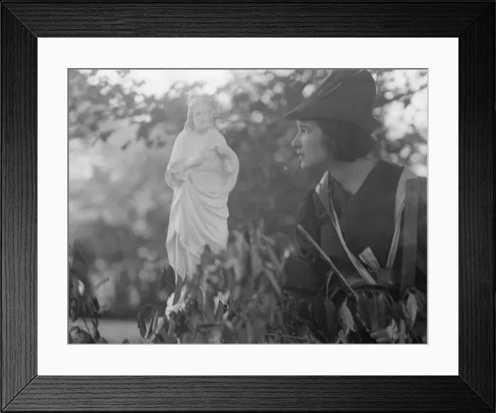 Framed Print : Theatrical performance at Dongan Hall, 1921 May 27. Creator: Arnold Genthe Framed Print : Theatrical performance at Dongan Hall, 1921 May 27. Creator: Arnold Genthe