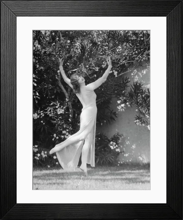 Framed Print : St. Denis, Ruth, 1927 July or Aug. Creator: Arnold Genthe Framed Print : St. Denis, Ruth, 1927 July or Aug. Creator: Arnold Genthe
