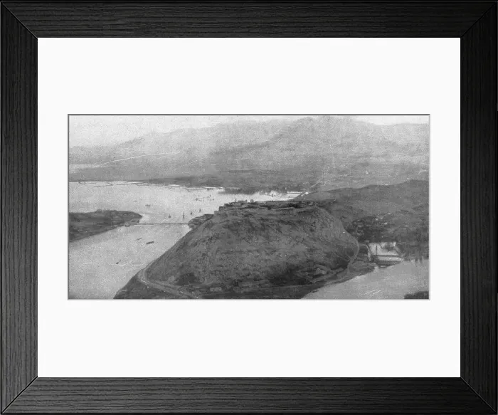 Framed Print : Panarama de Scutari d'Albanie. -- Au premier plan, la vieille citadelle. 1916. Creator: Unknown Framed Print : Panarama de Scutari d'Albanie. -- Au premier plan, la vieille citadelle. 1916. Creator: Unknown