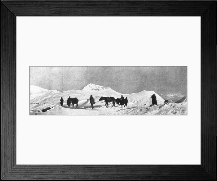 Framed Print : Les phases de la Retraite de la Deuxieme armee Serbe, de la frontiere Bulgare au... 1916. Creator: Samson Tchernoff Framed Print : Les phases de la Retraite de la Deuxieme armee Serbe, de la frontiere Bulgare au... 1916. Creator: Samson Tchernoff