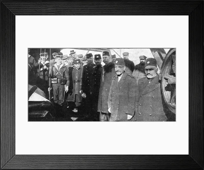 Framed Print : Le voyage, de Salonique a Toulon, des consuls arretes le 30 decembre; A bord du Memphis'... 1915. Creator: Photographies A.C. Le voyage, de Salonique a Toulon, des consuls arretes le 30 decembre; A bord du Memphis'... 1915 Framed Print : Le voyage, de Salonique a Toulon, des consuls arretes le 30 decembre; A bord du Memphis'... 1915. Creator: Photographies A.C. Le voyage, de Salonique a Toulon, des consuls arretes le 30 decembre; A bord du Memphis'... 1915