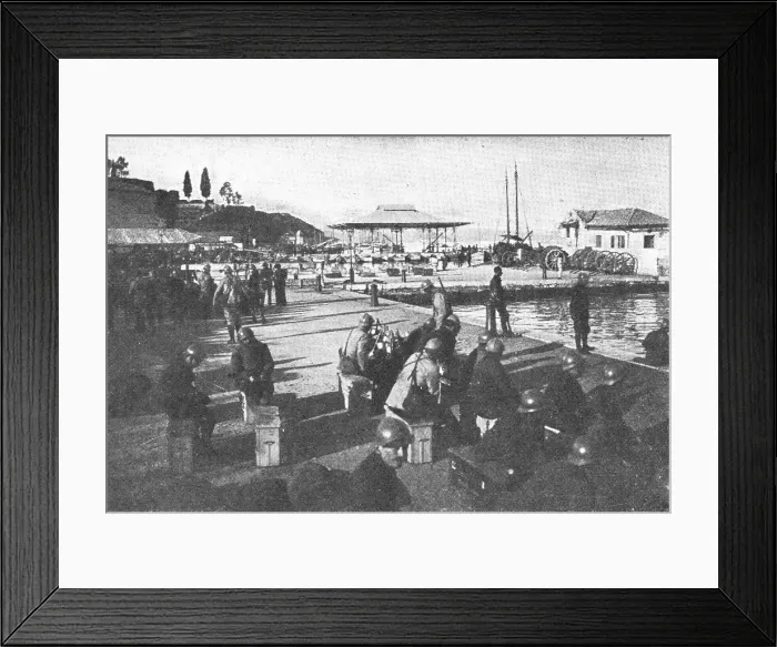 Framed Print : Une base Allemande en Adriatique: L'occupation de Corfou; Le matin du 11 janvier... 1916. Creator: Unknown Framed Print : Une base Allemande en Adriatique: L'occupation de Corfou; Le matin du 11 janvier... 1916. Creator: Unknown