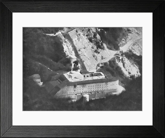 Framed Print : Le Fort de Malborghetto avant le bombardement. 1916. Creator: Unknown Framed Print : Le Fort de Malborghetto avant le bombardement. 1916. Creator: Unknown