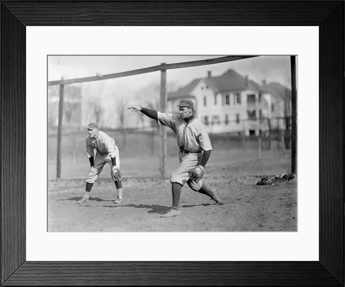 Framed Print : Carl Cashion, Washington Al (Baseball), ca. 1913. Creator: Harris & Ewing. Carl Cashion, Washington Al (Baseball), ca. 1913. Creator: Harris & Ewing Framed Print : Carl Cashion, Washington Al (Baseball), ca. 1913. Creator: Harris & Ewing. Carl Cashion, Washington Al (Baseball), ca. 1913. Creator: Harris & Ewing