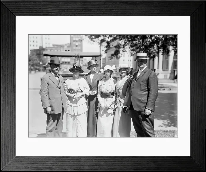 Framed Print : George Earle Chamberlain Sr. Senator From Oregon, 1914. Creator: Harris & Ewing. George Earle Chamberlain Sr. Senator From Oregon, 1914. Creator: Harris & Ewing Framed Print : George Earle Chamberlain Sr. Senator From Oregon, 1914. Creator: Harris & Ewing. George Earle Chamberlain Sr. Senator From Oregon, 1914. Creator: Harris & Ewing
