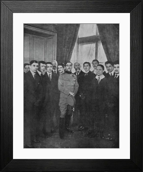 Framed Print : Le prince Alexandre et les Lyceens de Paris; reception par le prince regent de Serbie... 1916. Creator: Manuel Framed Print : Le prince Alexandre et les Lyceens de Paris; reception par le prince regent de Serbie... 1916. Creator: Manuel