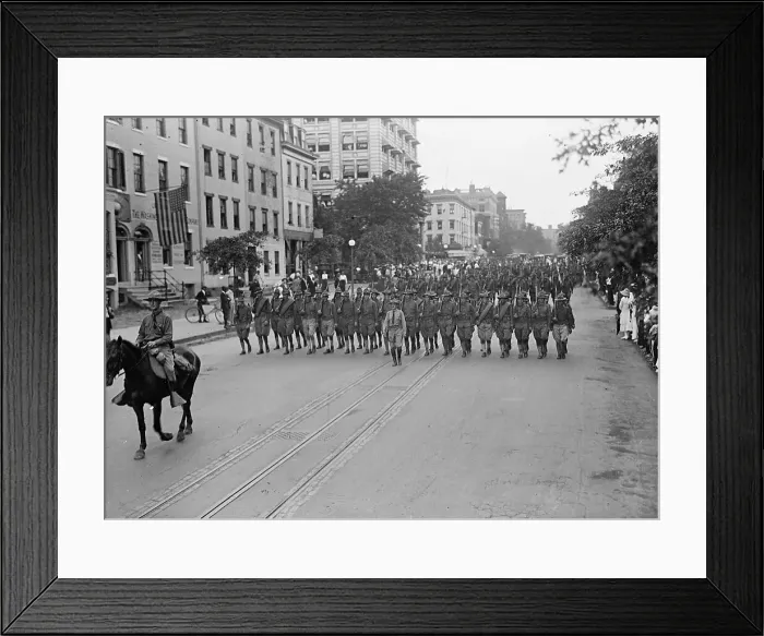 Framed Print : American University Training Camp - Unit From Training Camp Marching Through City, 1917. Creator: Harris & Ewing. American University Training Camp - Unit From Training Camp Marching Through City, 1917. Creator: Harris & Ewing Framed Print : American University Training Camp - Unit From Training Camp Marching Through City, 1917. Creator: Harris & Ewing. American University Training Camp - Unit From Training Camp Marching Through City, 1917. Creator: Harris & Ewing