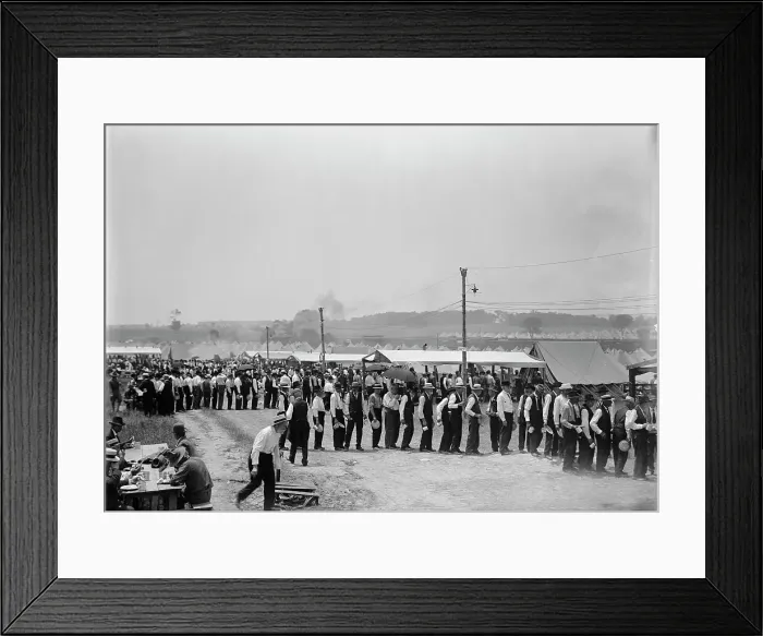 Framed Print : Colonial Rifles - Reunion of G.A.R. And Confederate Veterans Who Had Fought At Gettysburg... 1918. Creator: Harris & Ewing. Colonial Rifles - Reunion of G.A.R. And Confederate Veterans Who Had Fought At Gettysburg... 1918 Framed Print : Colonial Rifles - Reunion of G.A.R. And Confederate Veterans Who Had Fought At Gettysburg... 1918. Creator: Harris & Ewing. Colonial Rifles - Reunion of G.A.R. And Confederate Veterans Who Had Fought At Gettysburg... 1918
