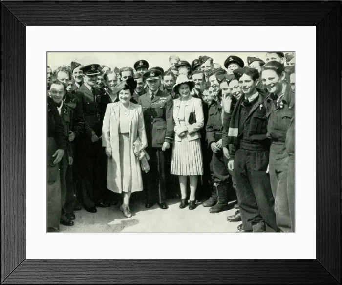 Framed Print : At a Bomber Command Station, 5 July 1944, (1947). Creator: Unknown Framed Print : At a Bomber Command Station, 5 July 1944, (1947). Creator: Unknown
