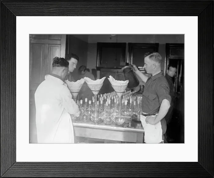 Framed Print : Army, U.S. Army Medical School; Typhoid Vaccine, 1917. Creator: Harris & Ewing. Army, U.S. Army Medical School; Typhoid Vaccine, 1917. Creator: Harris & Ewing Framed Print : Army, U.S. Army Medical School; Typhoid Vaccine, 1917. Creator: Harris & Ewing. Army, U.S. Army Medical School; Typhoid Vaccine, 1917. Creator: Harris & Ewing