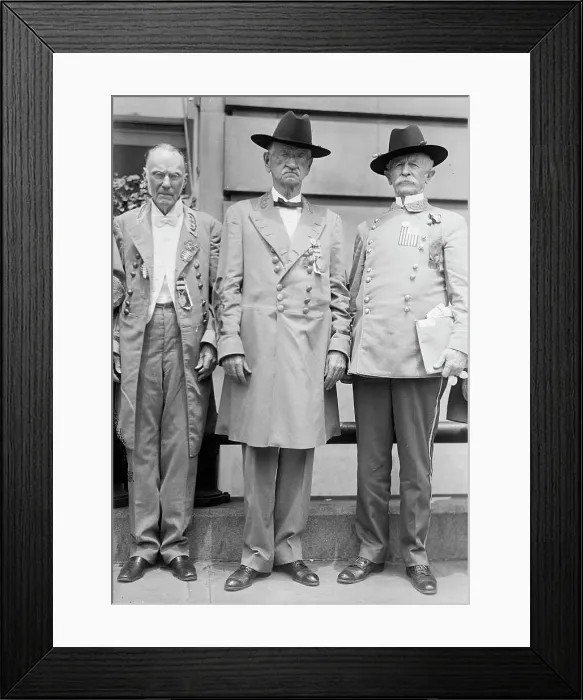 Framed Print : Confederate Reunion - Gen. Harrison of Mississippi, Commander In Chief, with Generals... 1917. Creator: Harris & Ewing. Confederate Reunion - Gen. Harrison of Mississippi, Commander In Chief, with Generals... 1917. Creator: Harris & Ewing Framed Print : Confederate Reunion - Gen. Harrison of Mississippi, Commander In Chief, with Generals... 1917. Creator: Harris & Ewing. Confederate Reunion - Gen. Harrison of Mississippi, Commander In Chief, with Generals... 1917. Creator: Harris & Ewing