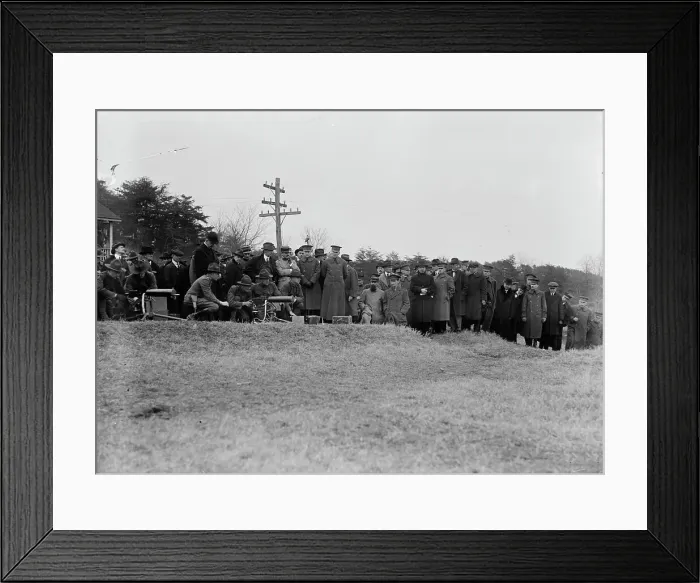 Framed Print : Army, U.S. Machine Gun Tests, 1918. Creator: Harris & Ewing. Army, U.S. Machine Gun Tests, 1918. Creator: Harris & Ewing Framed Print : Army, U.S. Machine Gun Tests, 1918. Creator: Harris & Ewing. Army, U.S. Machine Gun Tests, 1918. Creator: Harris & Ewing