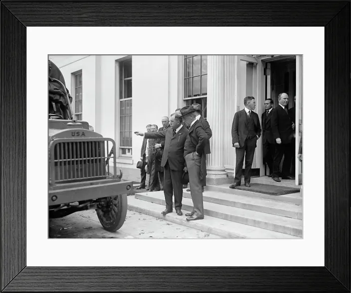 Framed Print : Army, U.S. Motor Truck Inspection, 1917. Creator: Harris & Ewing. Army, U.S. Motor Truck Inspection, 1917. Creator: Harris & Ewing Framed Print : Army, U.S. Motor Truck Inspection, 1917. Creator: Harris & Ewing. Army, U.S. Motor Truck Inspection, 1917. Creator: Harris & Ewing