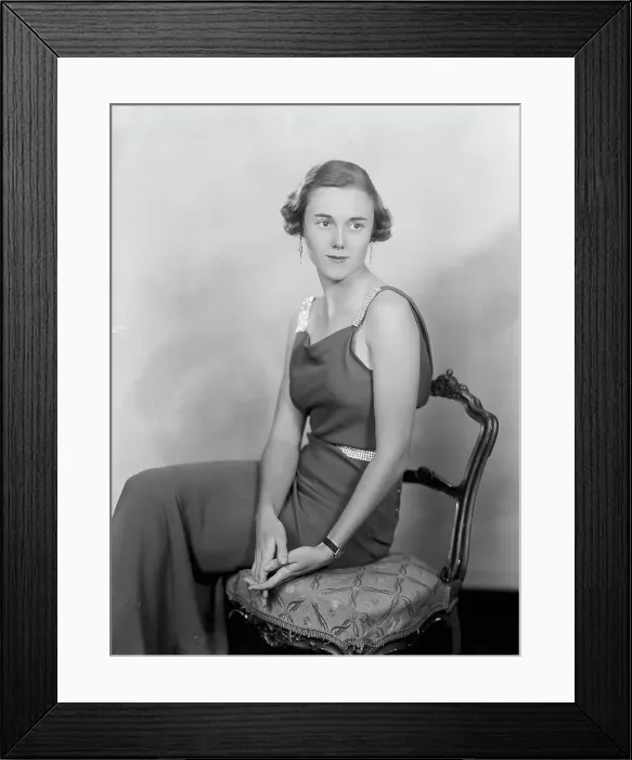 Framed Print : Florence Asher - Portrait, 1933. Creator: Harris & Ewing. Florence Asher - Portrait, 1933. Creator: Harris & Ewing Framed Print : Florence Asher - Portrait, 1933. Creator: Harris & Ewing. Florence Asher - Portrait, 1933. Creator: Harris & Ewing