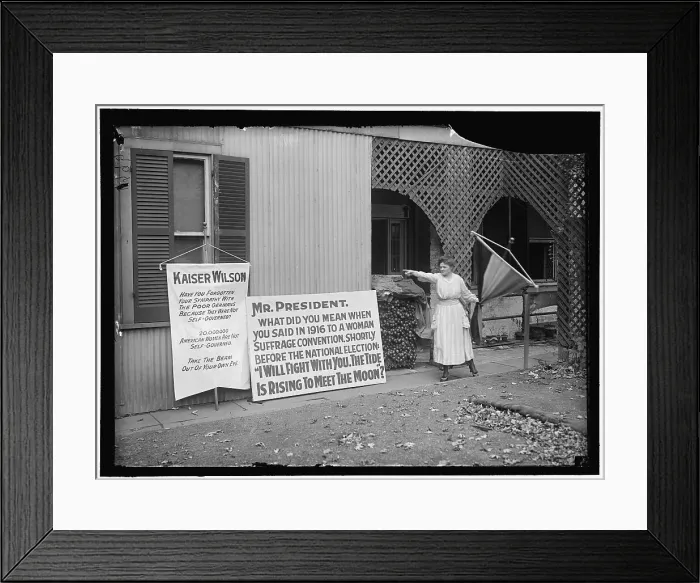 Framed Print : Woman suffrage banners, between 1916 and 1918. Creator: Harris & Ewing. Woman suffrage banners, between 1916 and 1918. Creator: Harris & Ewing Framed Print : Woman suffrage banners, between 1916 and 1918. Creator: Harris & Ewing. Woman suffrage banners, between 1916 and 1918. Creator: Harris & Ewing