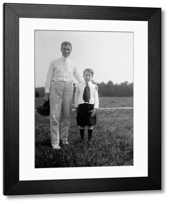 Framed Print : Newton Diehl Baker, Secretary of War, with Son, 1913. Creator: Harris & Ewing. Newton Diehl Baker, Secretary of War, with Son, 1913. Creator: Harris & Ewing Framed Print : Newton Diehl Baker, Secretary of War, with Son, 1913. Creator: Harris & Ewing. Newton Diehl Baker, Secretary of War, with Son, 1913. Creator: Harris & Ewing
