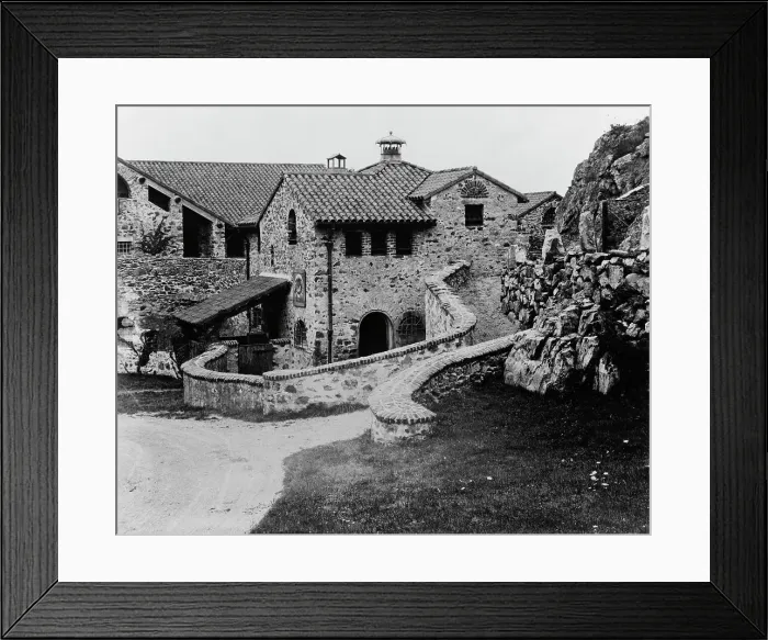 Framed Print : Surprise Valley Farm, Arthur Curtiss James property, Beacon Hill Road, Newport, Rhode Island, 1917 Creator: Frances Benjamin Johnston. Surprise Valley Farm, Arthur Curtiss James property, Beacon Hill Road, Newport, Rhode Island Framed Print : Surprise Valley Farm, Arthur Curtiss James property, Beacon Hill Road, Newport, Rhode Island, 1917 Creator: Frances Benjamin Johnston. Surprise Valley Farm, Arthur Curtiss James property, Beacon Hill Road, Newport, Rhode Island