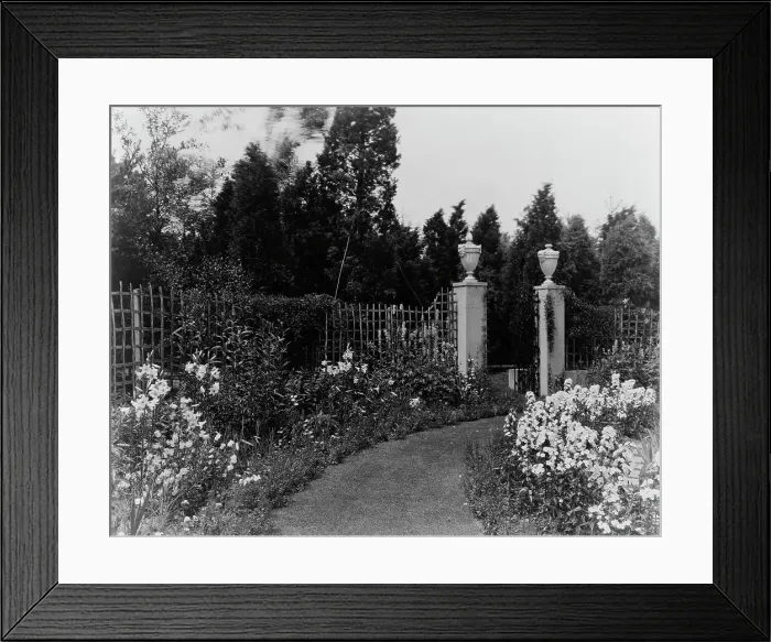 Framed Print : Beacon Hill House, Arthur Curtiss James house, Newport, Rhode Island, 1917. Creator: Frances Benjamin Johnston. Beacon Hill House, Arthur Curtiss James house, Newport, Rhode Island, 1917. Creator: Frances Benjamin Johnston