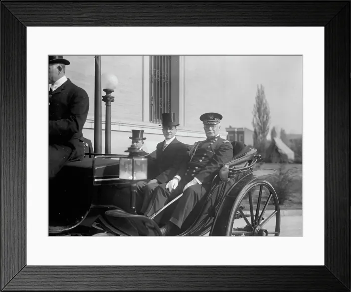 Framed Print : Newton Diehl Baker, Secretary of War, with General Scott, 1917. Creator: Harris & Ewing. Newton Diehl Baker, Secretary of War, with General Scott, 1917. Creator: Harris & Ewing Framed Print : Newton Diehl Baker, Secretary of War, with General Scott, 1917. Creator: Harris & Ewing. Newton Diehl Baker, Secretary of War, with General Scott, 1917. Creator: Harris & Ewing