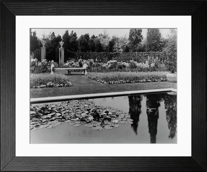 Framed Print : Beacon Hill House, Arthur Curtiss James house, Newport, Rhode Island, 1917. Creator: Frances Benjamin Johnston. Beacon Hill House, Arthur Curtiss James house, Newport, Rhode Island, 1917. Creator: Frances Benjamin Johnston Framed Print : Beacon Hill House, Arthur Curtiss James house, Newport, Rhode Island, 1917. Creator: Frances Benjamin Johnston. Beacon Hill House, Arthur Curtiss James house, Newport, Rhode Island, 1917. Creator: Frances Benjamin Johnston