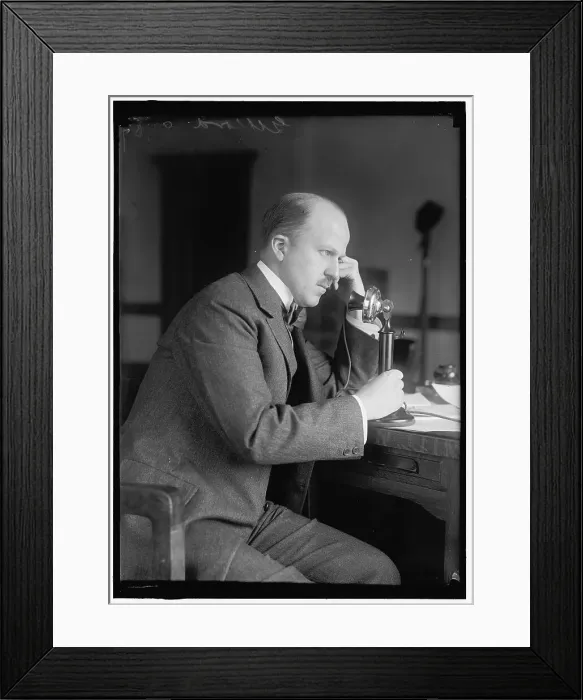 Framed Print : Walter S. Gifford, between 1914 and 1918. Creator: Harris & Ewing. Walter S. Gifford, between 1914 and 1918. Creator: Harris & Ewing Framed Print : Walter S. Gifford, between 1914 and 1918. Creator: Harris & Ewing. Walter S. Gifford, between 1914 and 1918. Creator: Harris & Ewing
