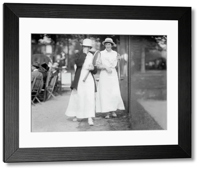 Framed Print : Miss Desha Allen - Tennis Tournament, 1913. Creator: Harris & Ewing. Miss Desha Allen - Tennis Tournament, 1913. Creator: Harris & Ewing Framed Print : Miss Desha Allen - Tennis Tournament, 1913. Creator: Harris & Ewing. Miss Desha Allen - Tennis Tournament, 1913. Creator: Harris & Ewing