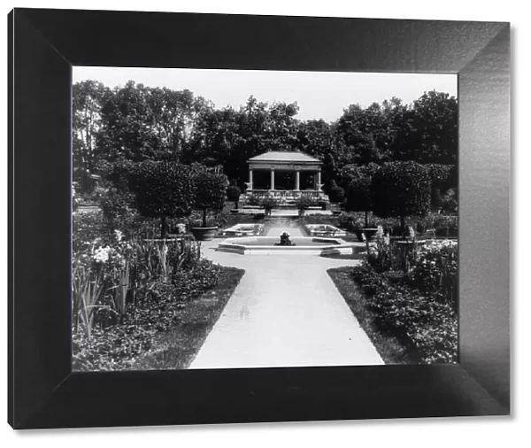 Massachusetts. Beverly Cove. Formal gardens of Miss Abbey Hunt-Evans, between 1920 and 1940. Creator: Frances Benjamin Johnston