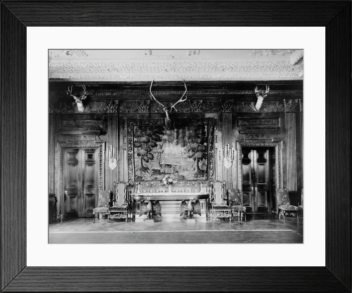Framed Print : State dining room, White House, during McKinley administration(?), between 1890 and 1900. Creator: Frances Benjamin Johnston Framed Print : State dining room, White House, during McKinley administration(?), between 1890 and 1900. Creator: Frances Benjamin Johnston