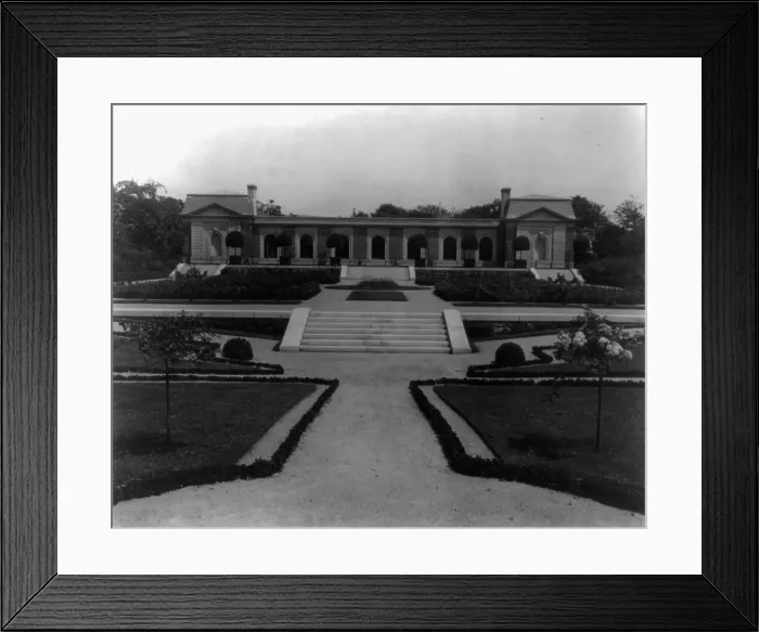 Framed Print : Hamilton Rice home, Newport, Rhode Island, exterior view, between 1917 and 1927. Creator: Frances Benjamin Johnston Framed Print : Hamilton Rice home, Newport, Rhode Island, exterior view, between 1917 and 1927. Creator: Frances Benjamin Johnston