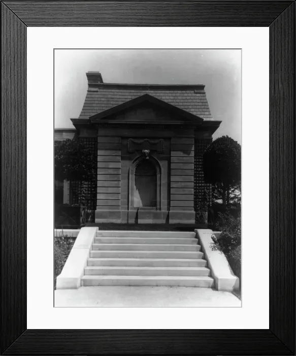 Framed Print : Hamilton Rice Home in Newport, Rhode Island, exterior view showing side of... between 1917 and 1927 Creator: Frances Benjamin Johnston Framed Print : Hamilton Rice Home in Newport, Rhode Island, exterior view showing side of... between 1917 and 1927 Creator: Frances Benjamin Johnston
