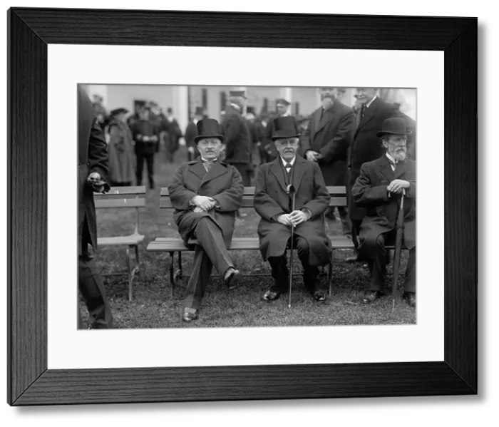 Framed Print : Allied Commission To U.S. Seated On Lawn: Viviani And Balfour, 1917. Creator: Harris & Ewing. Allied Commission To U.S. Seated On Lawn: Viviani And Balfour, 1917. Creator: Harris & Ewing Framed Print : Allied Commission To U.S. Seated On Lawn: Viviani And Balfour, 1917. Creator: Harris & Ewing. Allied Commission To U.S. Seated On Lawn: Viviani And Balfour, 1917. Creator: Harris & Ewing