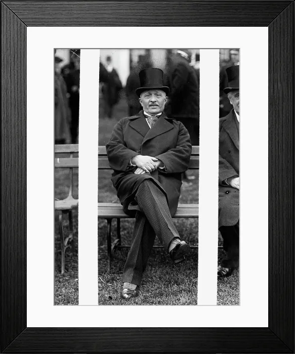 Framed Print : Allied Commission To U.S. Seated On Lawn: Viviani, 1917. Creator: Harris & Ewing. Allied Commission To U.S. Seated On Lawn: Viviani, 1917. Creator: Harris & Ewing Framed Print : Allied Commission To U.S. Seated On Lawn: Viviani, 1917. Creator: Harris & Ewing. Allied Commission To U.S. Seated On Lawn: Viviani, 1917. Creator: Harris & Ewing