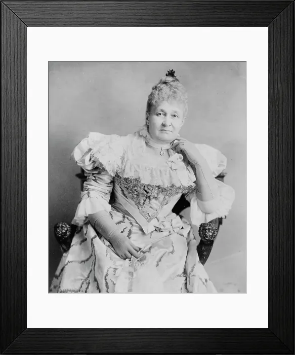 Framed Print : Mrs. Whittemore, between c1890 and 1910. Creator: Frances Benjamin Johnston Framed Print : Mrs. Whittemore, between c1890 and 1910. Creator: Frances Benjamin Johnston