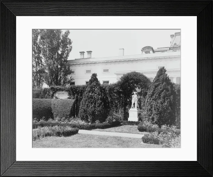 Framed Print : White House, 1600 Pennsylvania Avenue, Washington, D.C. 1921. Creator: Frances Benjamin Johnston Framed Print : White House, 1600 Pennsylvania Avenue, Washington, D.C. 1921. Creator: Frances Benjamin Johnston